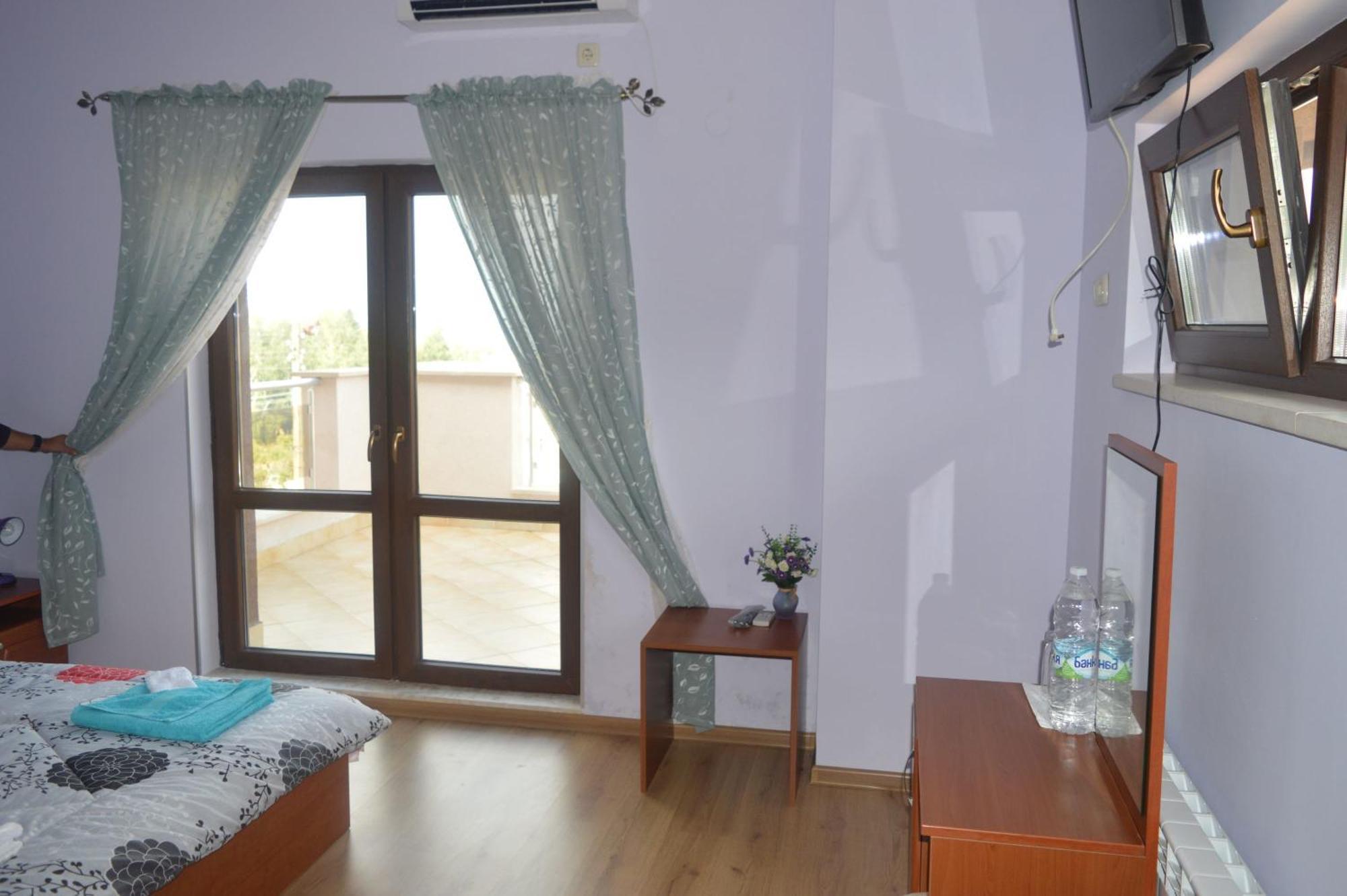Guest House Camellia Berkovitsa Exterior foto